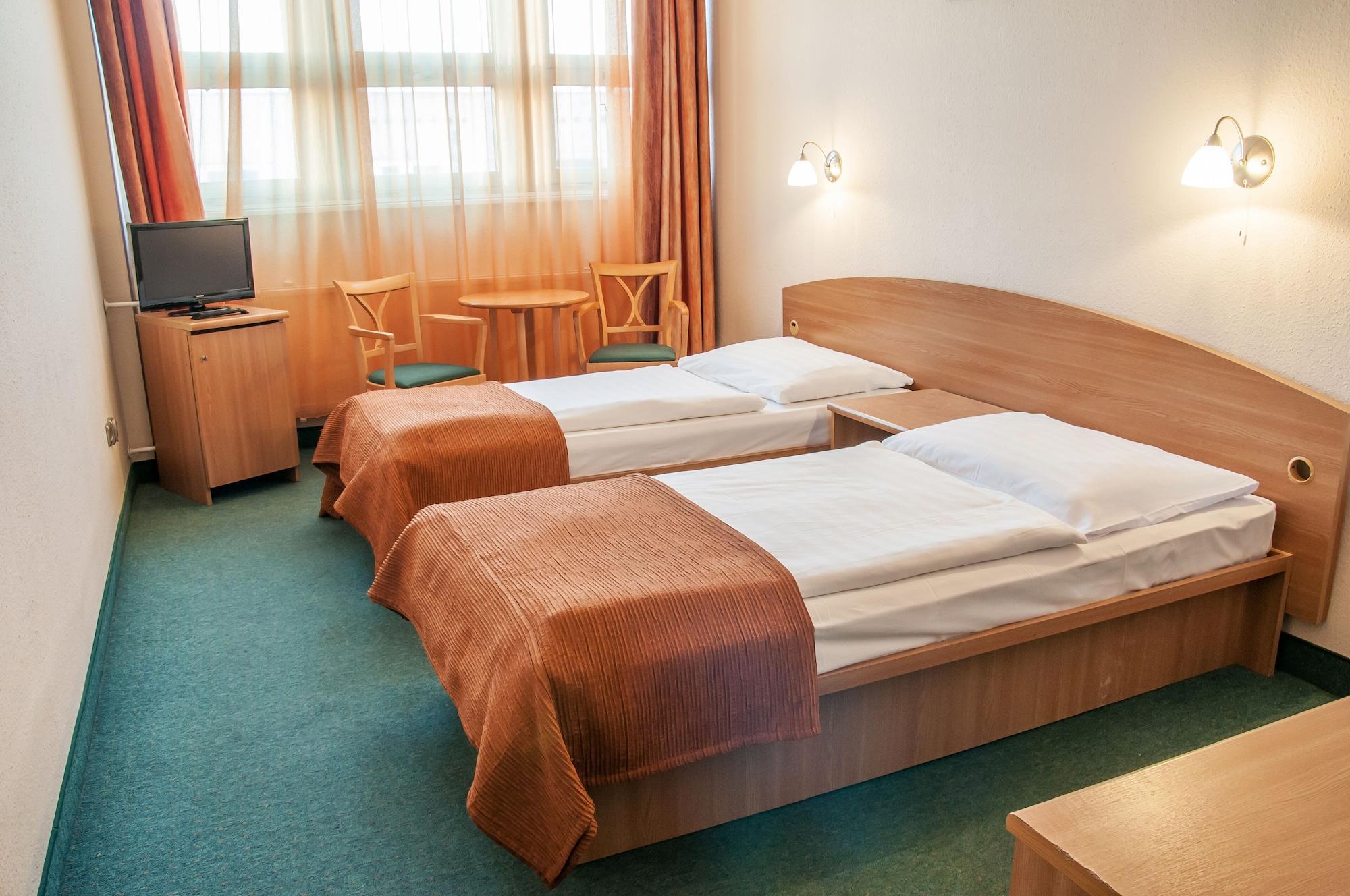 בודפשט Hotel Eben מראה חיצוני תמונה