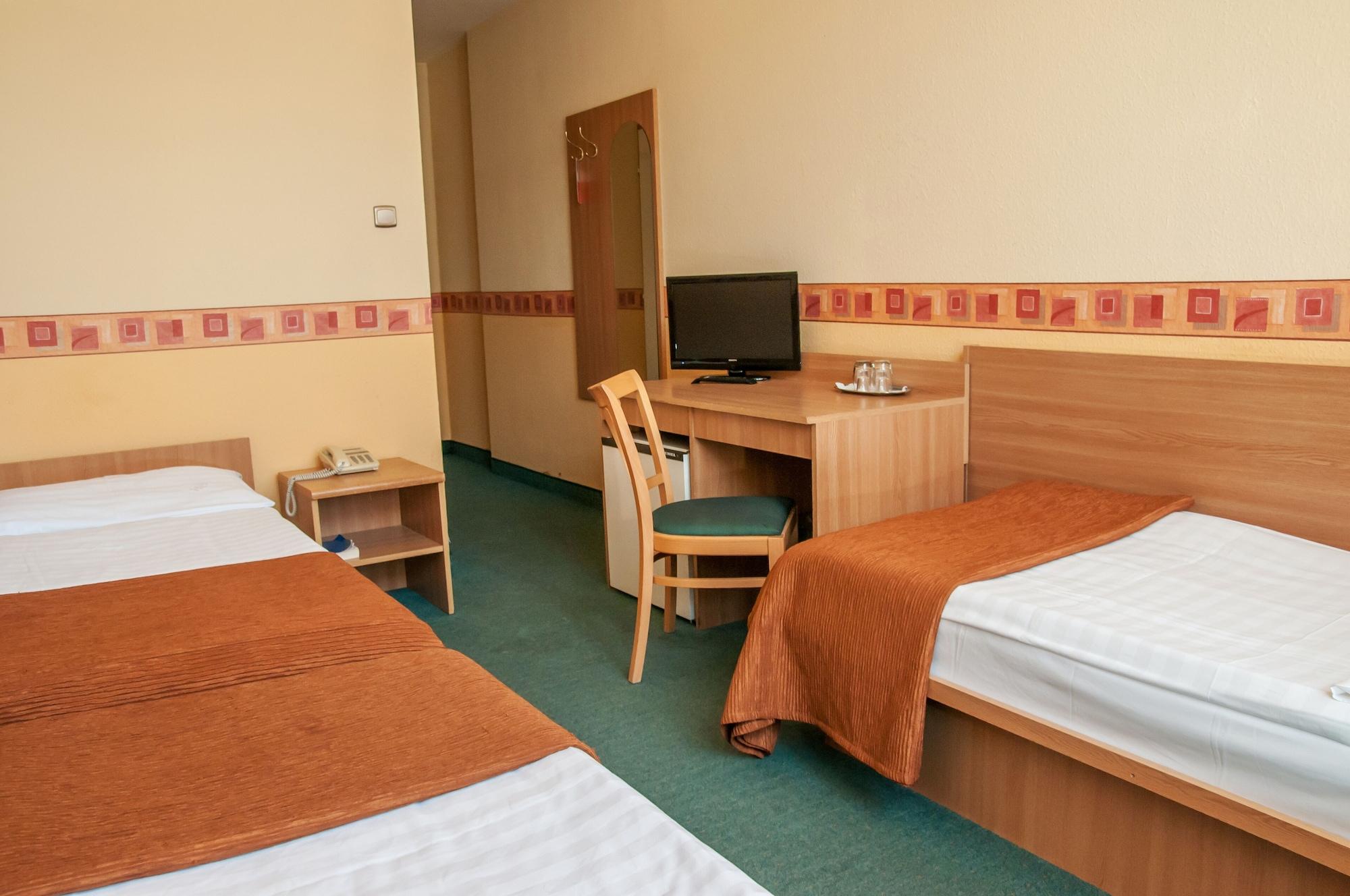 בודפשט Hotel Eben מראה חיצוני תמונה