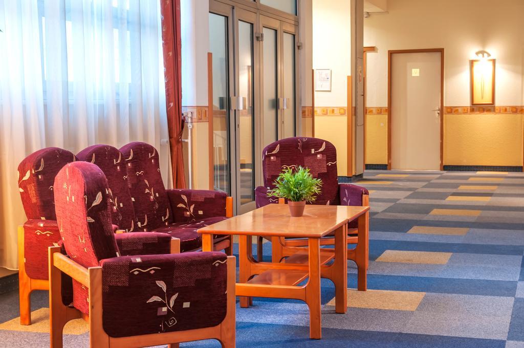 בודפשט Hotel Eben מראה חיצוני תמונה